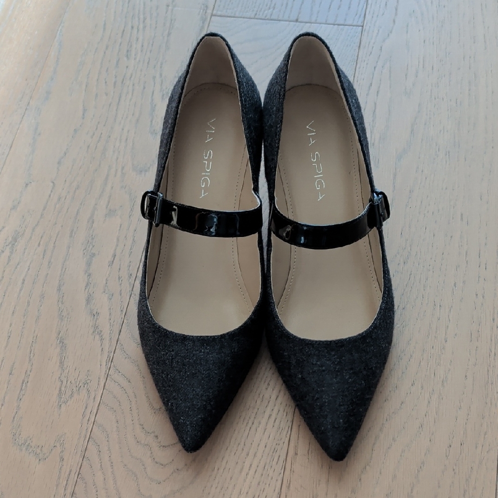 Via Spiga Black Pointed Toe Mary Jane Flats